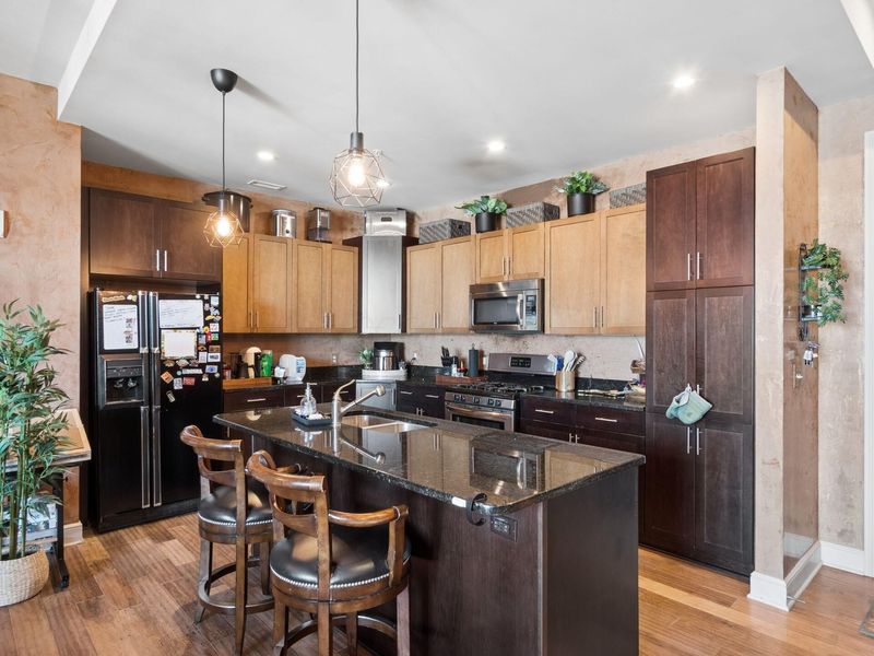 1145 N High Street, Unit 304, Columbus, OH 43201 Photo 6