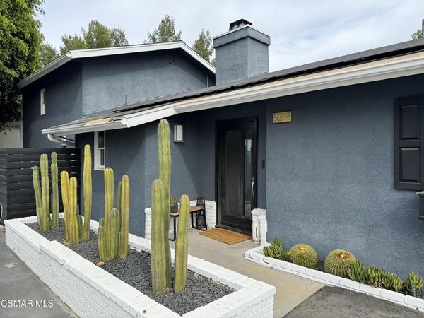 5235 Medina Road, Woodland Hills, CA 91364