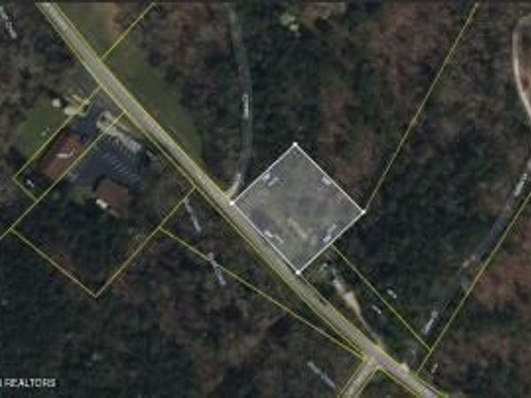 1779 Texas Grove Rd, Evensville, TN 37332