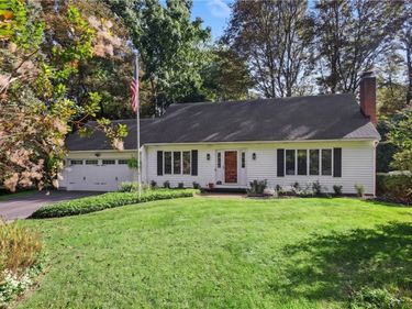 33 Scotch Lane, Rochester, NY 14617