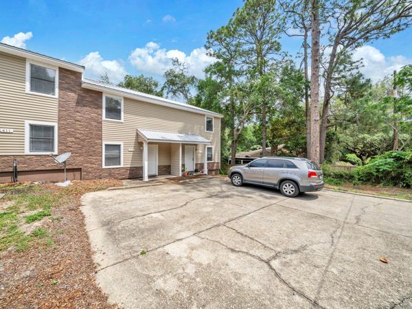 413 Hickory Avenue, Niceville, FL 32578