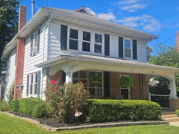 27 HANOVER STREET , SPRING GROVE, PA 17362