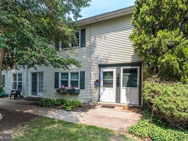 704 YARDLEY COMMONS , YARDLEY, PA 19067