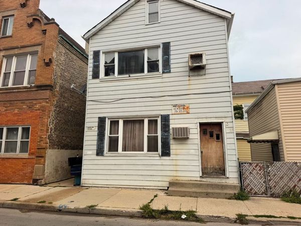 832 W 33rd Street , Chicago, IL 60608