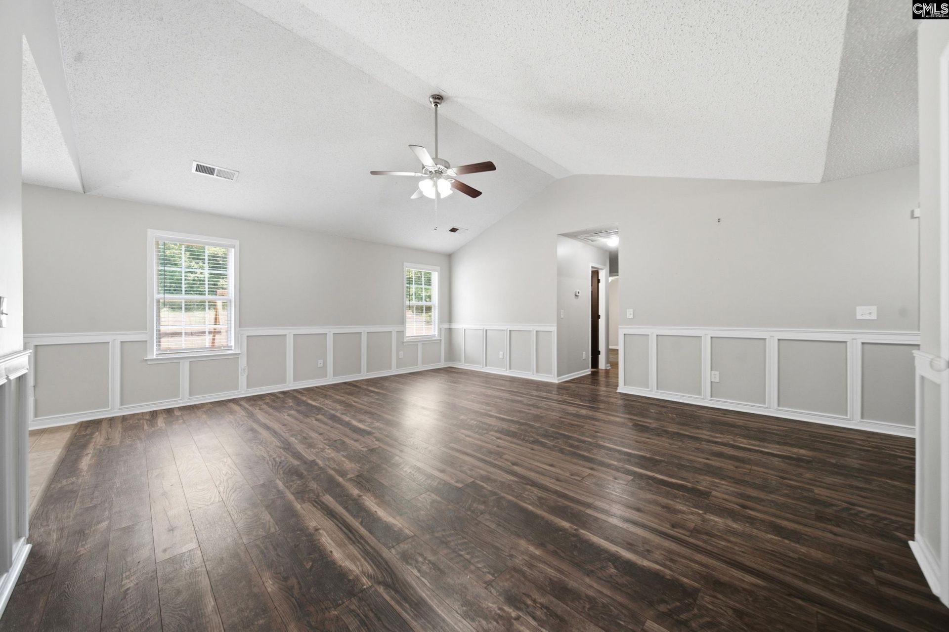 265 Arthurdale Drive  Photo 10