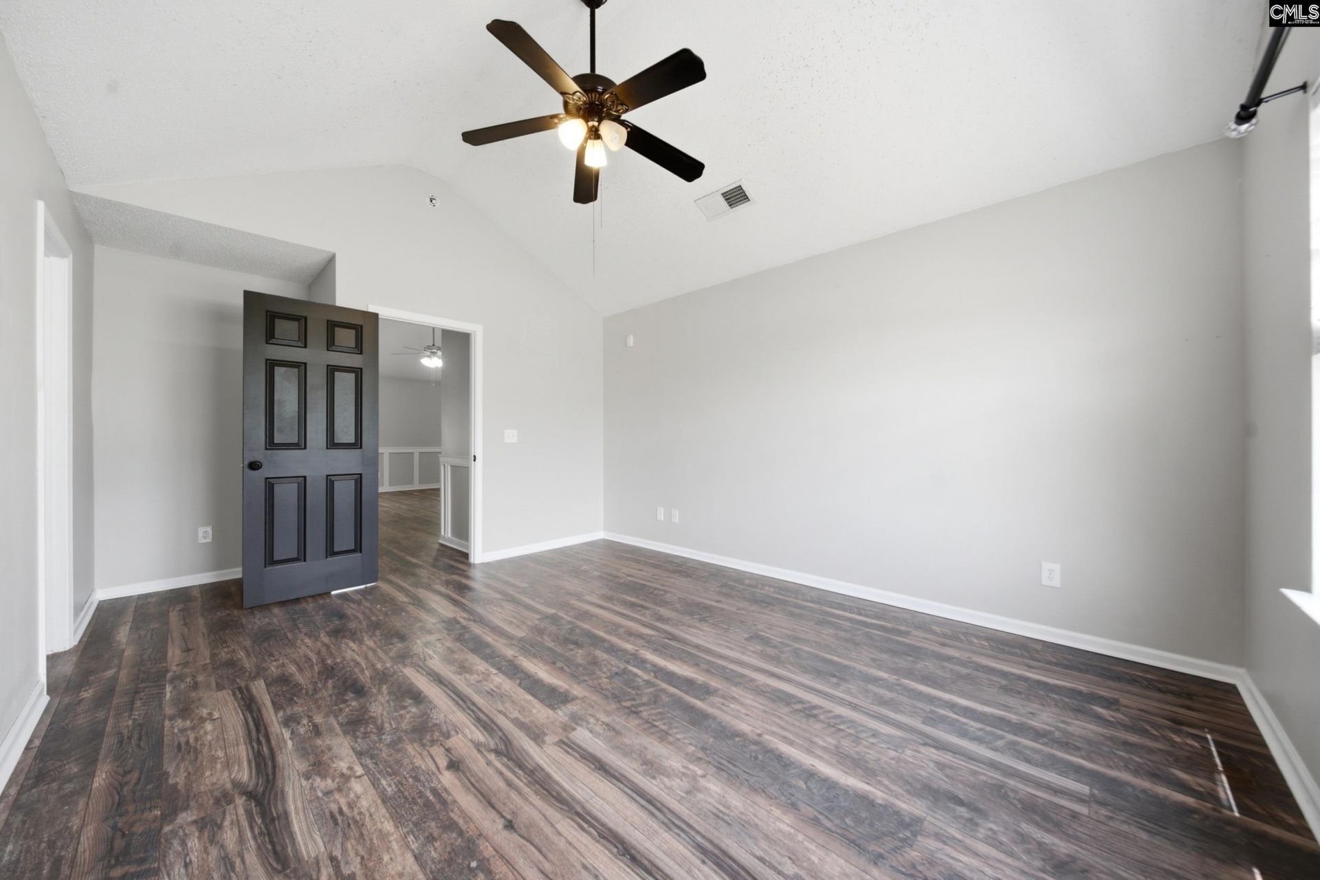 265 Arthurdale Drive  Photo 12