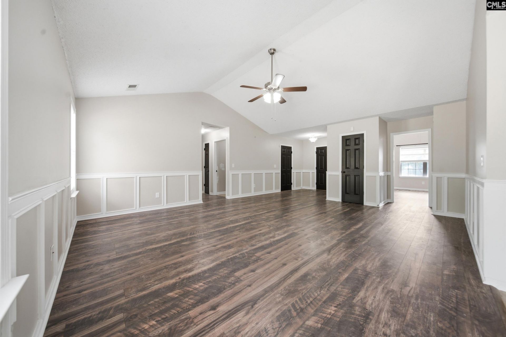 265 Arthurdale Drive  Photo 6