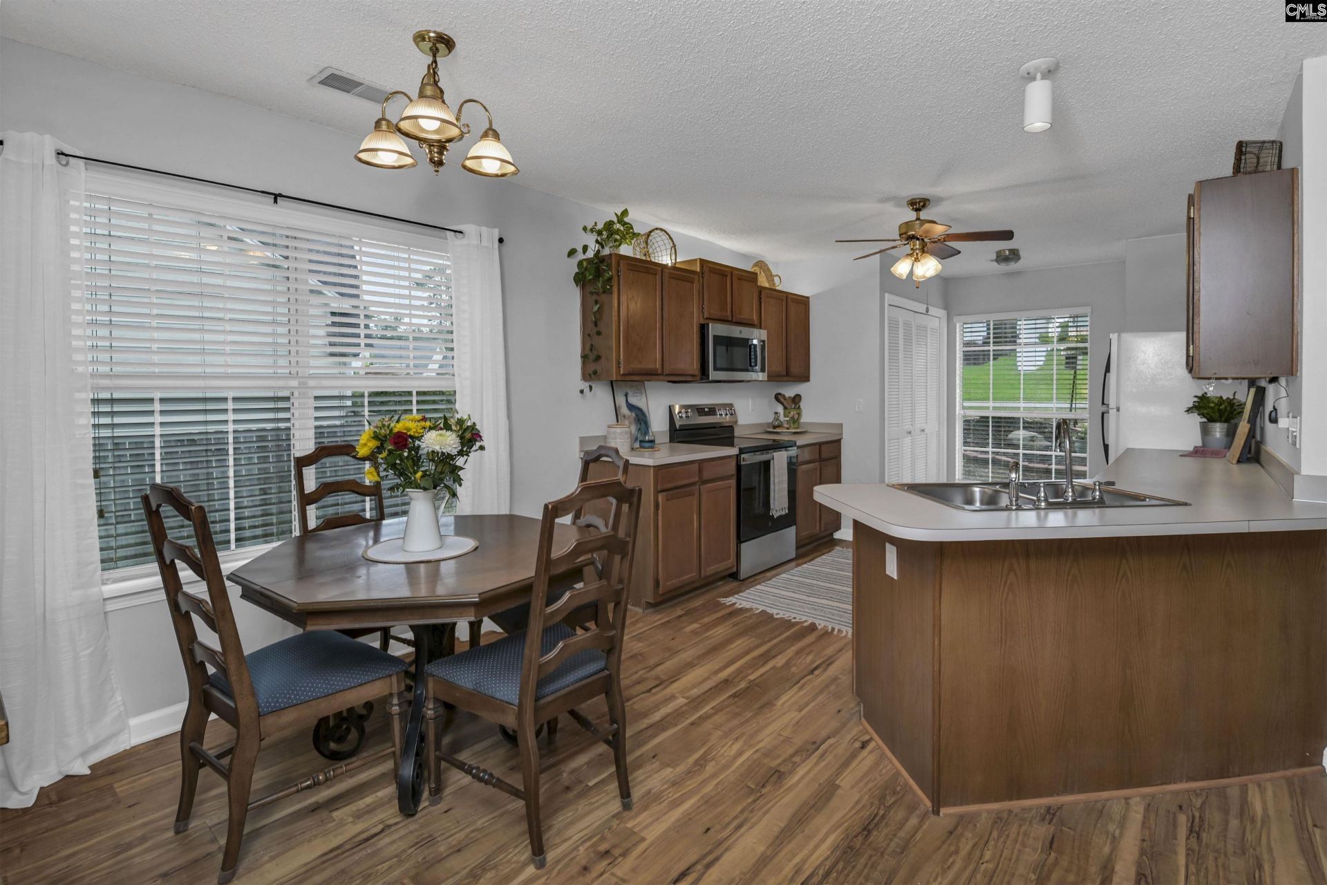 228 Barger Circle  Photo 5