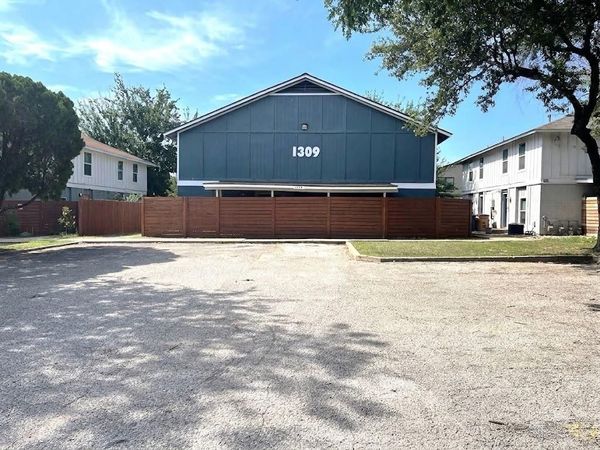 1309 Southport DR, Unit D, Austin, TX 78704