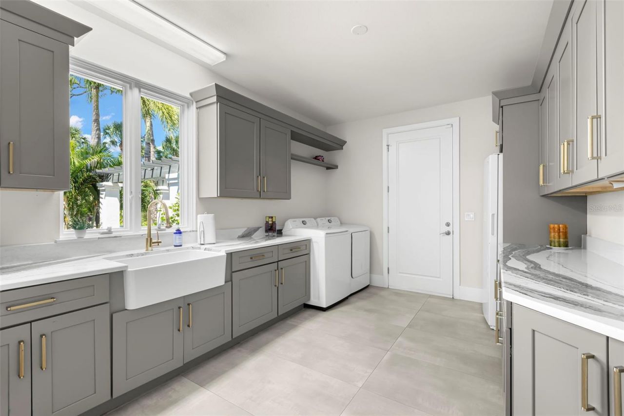 4130 42nd Avenue S, Saint Petersburg, FL 33711 Photo