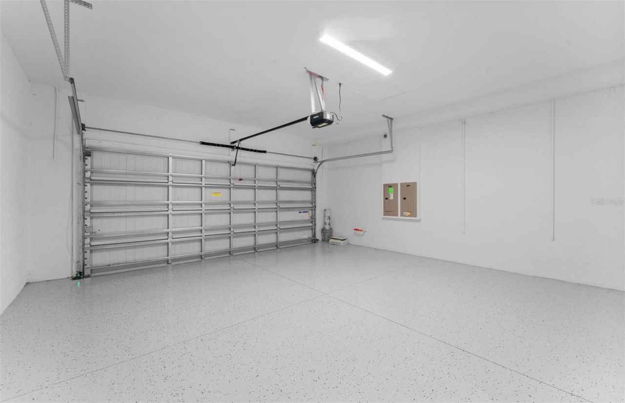37385 Clinch Circle, Zephyrhills, FL 33540 Photo