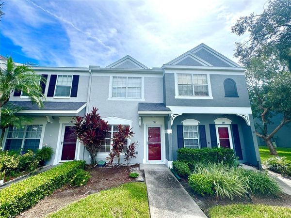 287 COUNTRYSIDE KEY BOULEVARD , OLDSMAR, FL 34677