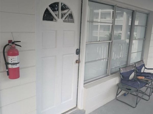 2021 AUSTRALIA WAY W, Unit 31, CLEARWATER, FL 33763