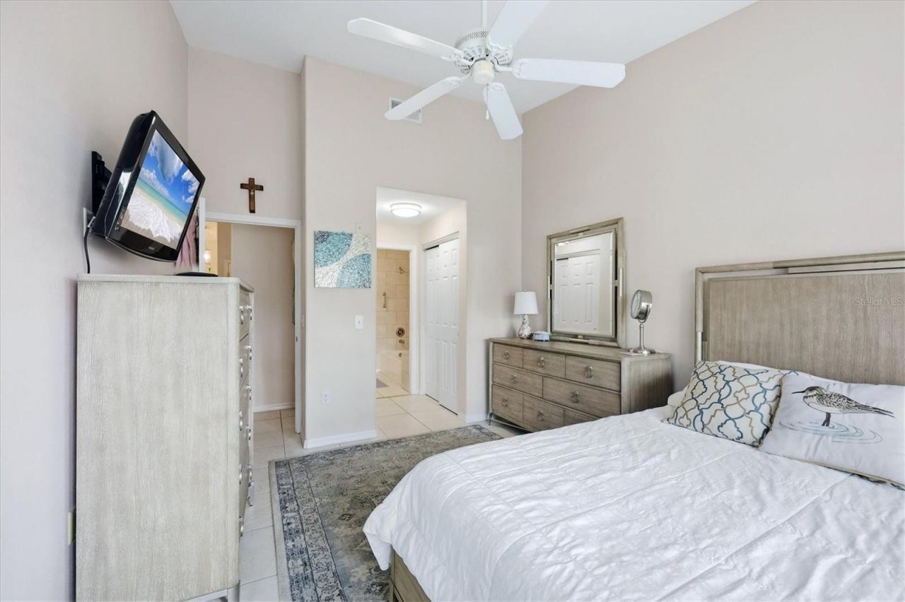 4256 Central Sarasota Parkway, Unit 325, Sarasota, FL 34238 Photo