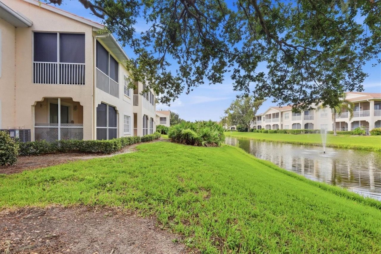 4256 Central Sarasota Parkway, Unit 325, Sarasota, FL 34238 Photo