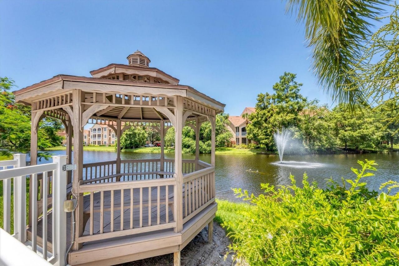 4256 Central Sarasota Parkway, Unit 325, Sarasota, FL 34238 Photo