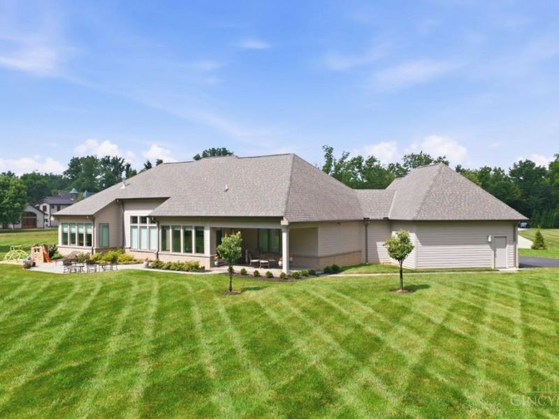 2 Birdhaven Lane, Indian Hill, OH 45242 Photo 71