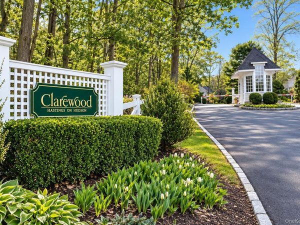 100 Clarewood Drive , Unit 1K, Hastings-on-Hudson, NY 10706