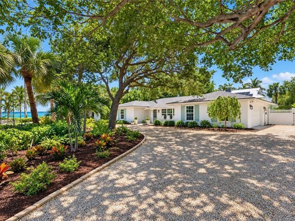 2015 Surfside Terrace, Vero Beach, FL 32963