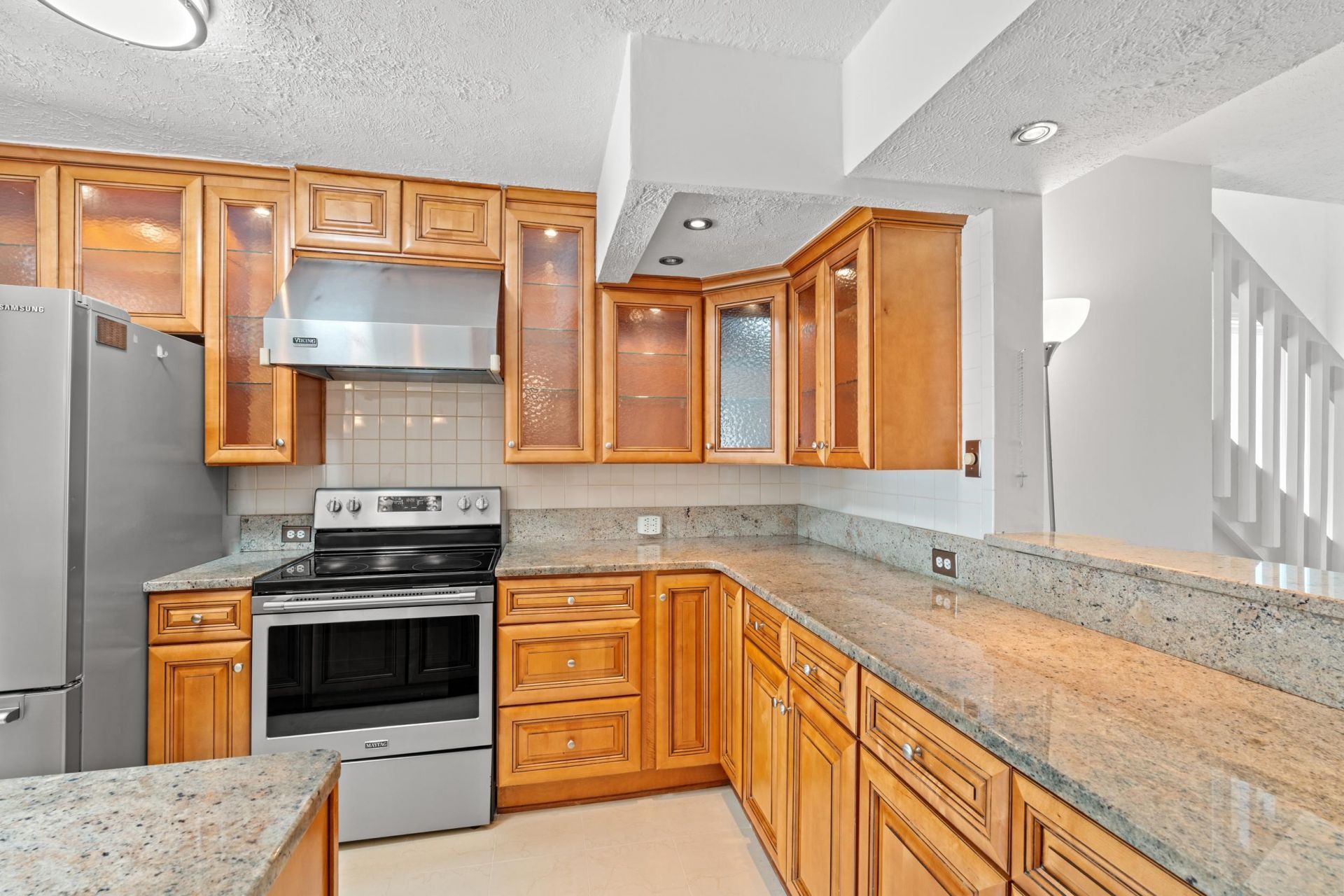 310 74th Ave. N Photo 10