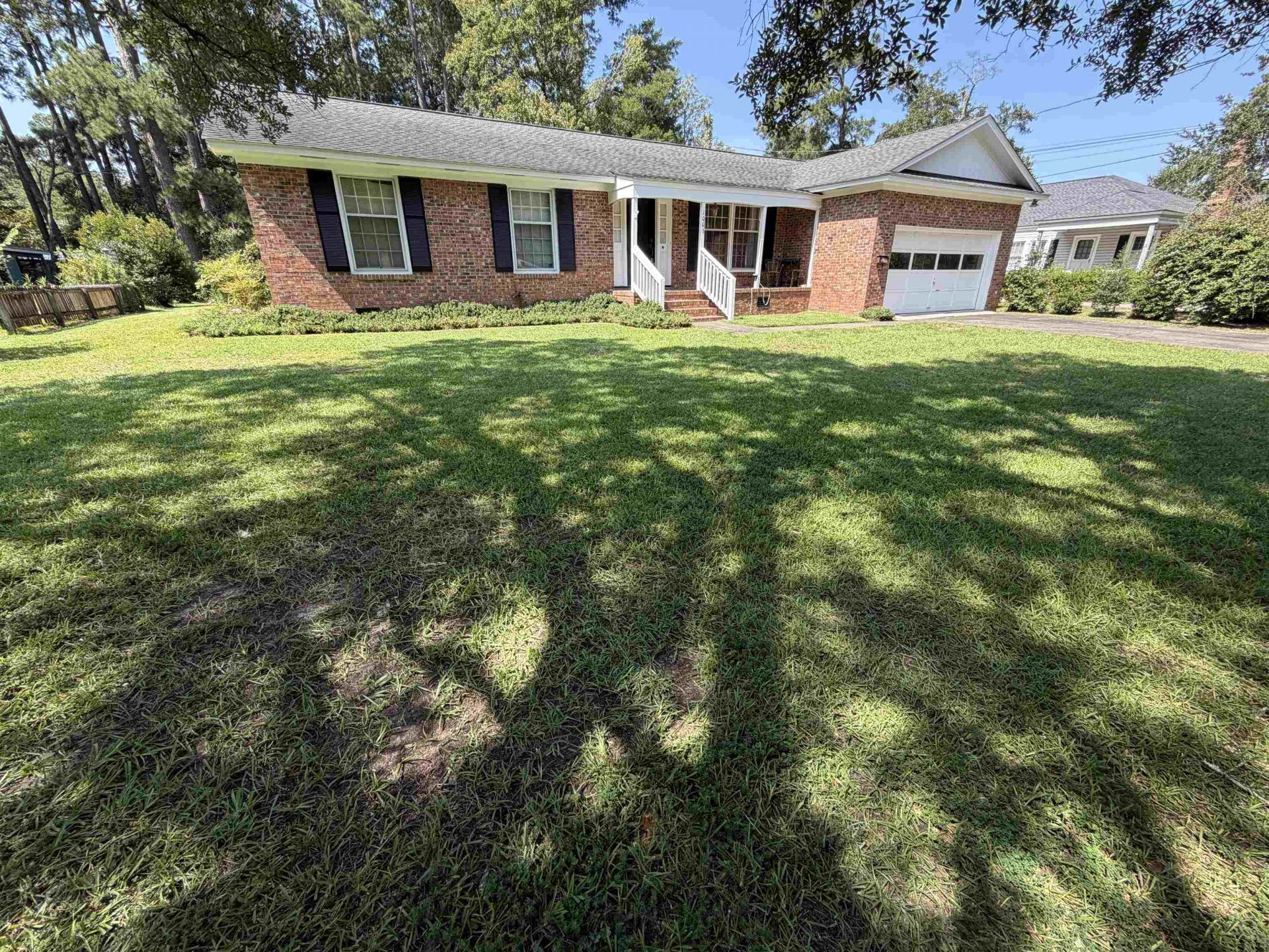 1003 Lakeside Dr. Photo 6