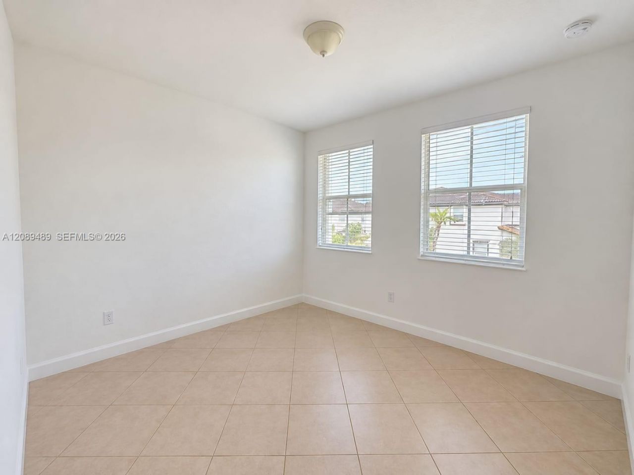 7800 NW 116th Pl, Doral, FL 33178 Photo