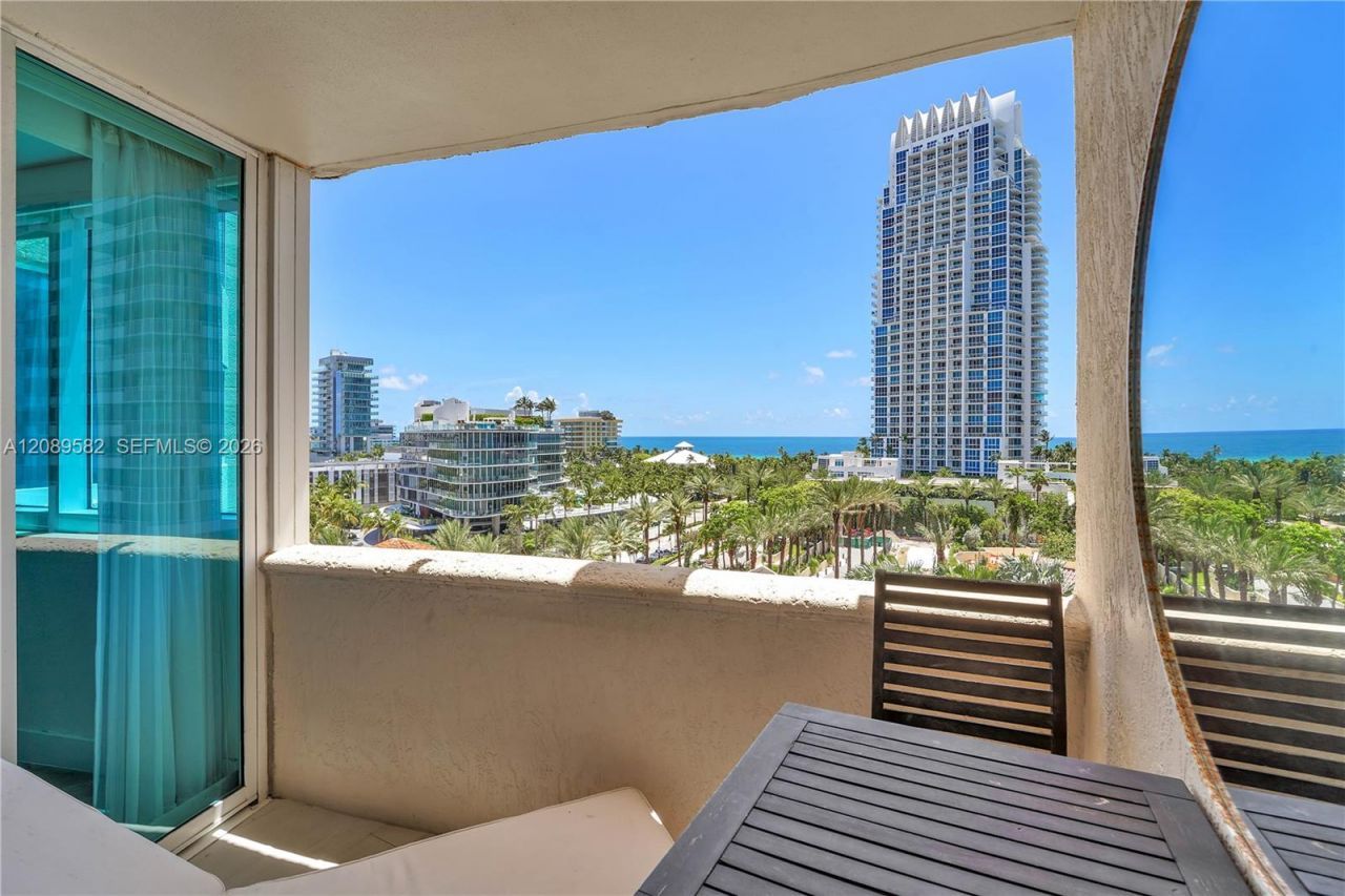 300 S Pointe Dr, Unit 809, Miami Beach, FL 33139 Photo