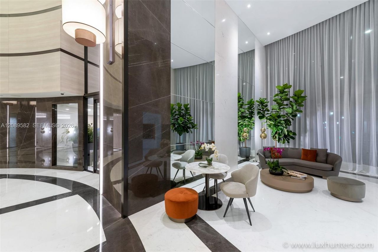 300 S Pointe Dr, Unit 809, Miami Beach, FL 33139 Photo