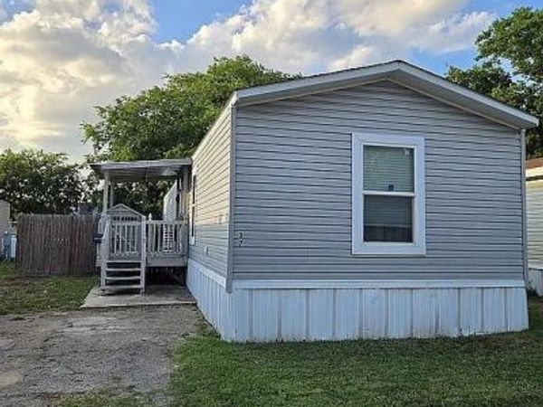 4801 Goldfield , Unit 37, San Antonio, TX 78218