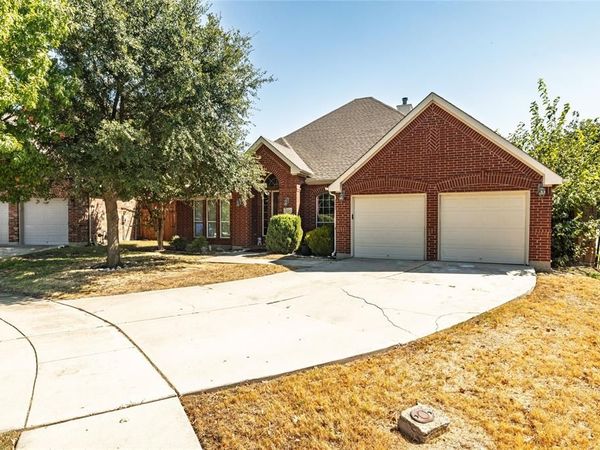 4064 Dunwoody Court, Fort Worth, TX 76244