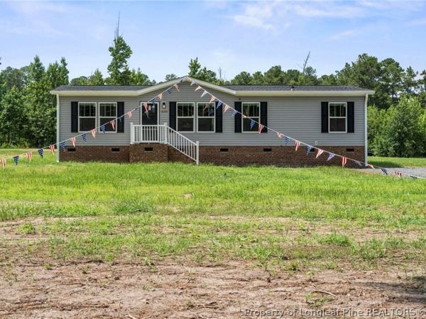 18201 Barnes Bridge Road, Laurinburg, NC 28302