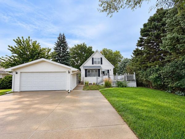 2234 Gibson, Sioux City, IA 51106