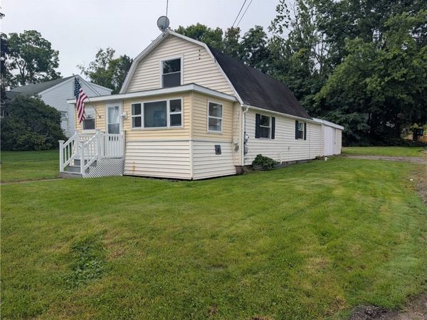 600 Medina Street, Elmira, NY 14904