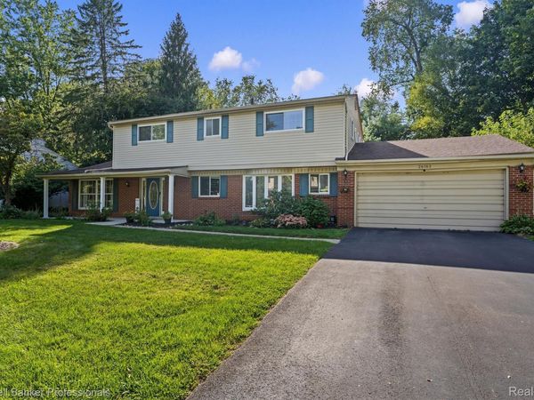 26163 Westmeath Street, Farmington Hills, Mi 48334