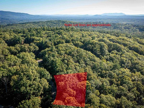 25 Upper Lakeview Drive, Madison, NH 03849