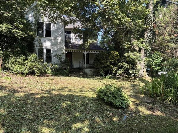 330 Monroe Street , Tallapoosa, GA 30176