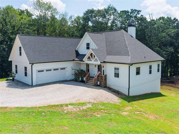 449 Captains Court , Clarkesville, GA 30523