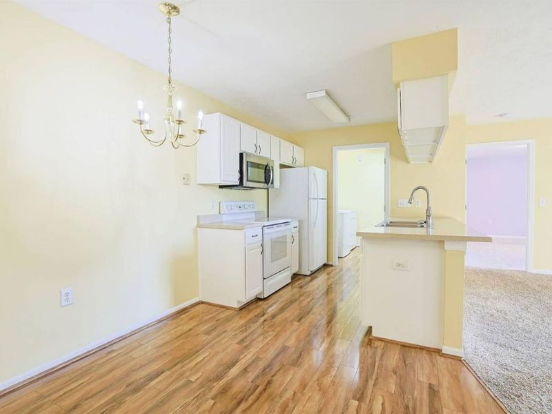 5344 Meadow Walk Lane, Green Township, OH 45247 Photo 8