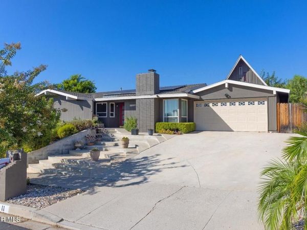 11 Teasdale Street, Thousand Oaks, CA 91360