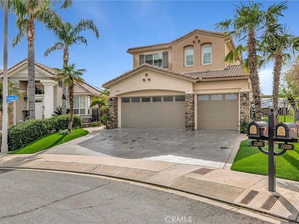 11205 Ravenna Lane, Porter Ranch, CA 91326