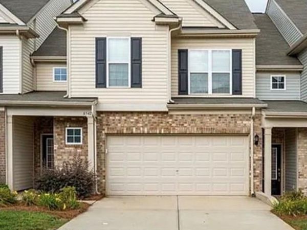 6542 Portland Rose Lane , Charlotte, NC 28210