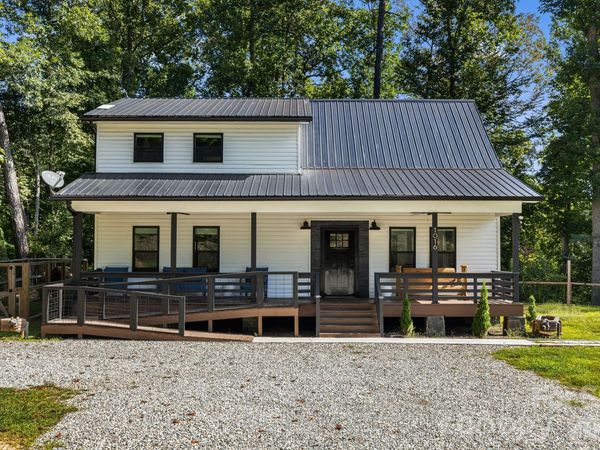 1016 Fontana Road , Bryson City, NC 28713