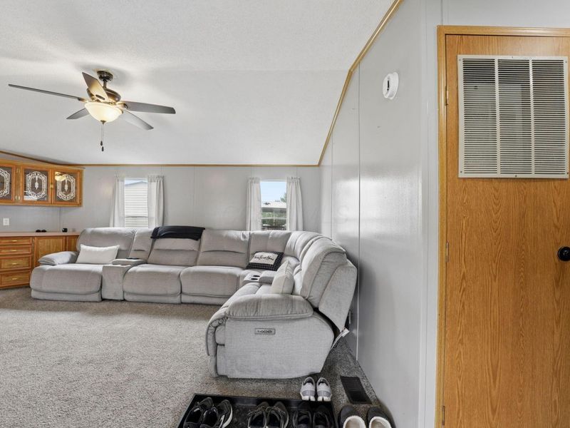 58 Birch Row Drive, Delaware, OH 43015 Photo 7