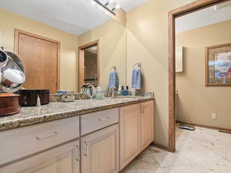 819 Briarhill Drive , Newark, OH 43055 Photo 19