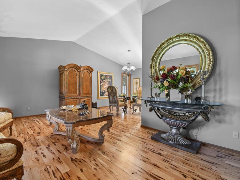 819 Briarhill Drive , Newark, OH 43055 Photo 5