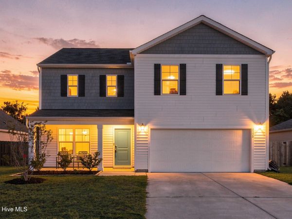 8328 E Highcroft Drive NE, Leland, NC 28451