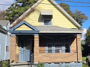 301 Peach Street , Buffalo, NY 14204