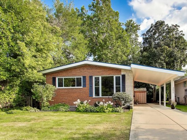 3827 White Cloud Drive , Skokie, IL 60076