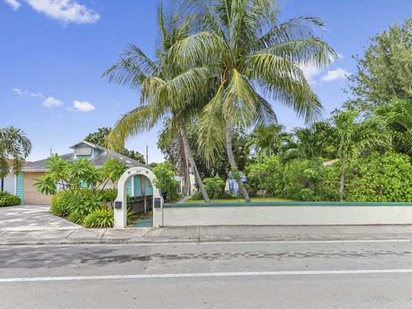 225 N M Street, Unit 1, Lake Worth Beach, FL 33460