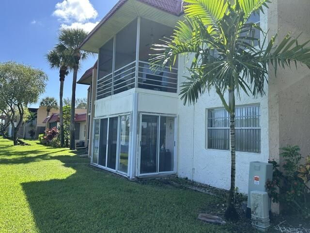 471 Lake Dora Drive, West Palm Beach, FL 33411 Photo